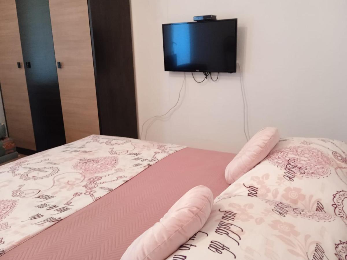 Pelivan Apartments Kastela Ngoại thất bức ảnh